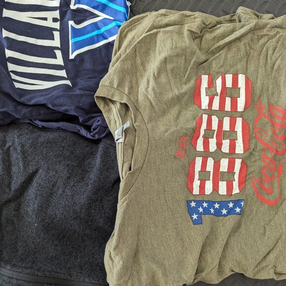 Lot of Mixed Mens NFL Nike Coca Cola MLB Shirts 7 Pc Reseller Bundle - Picture 2 of 4